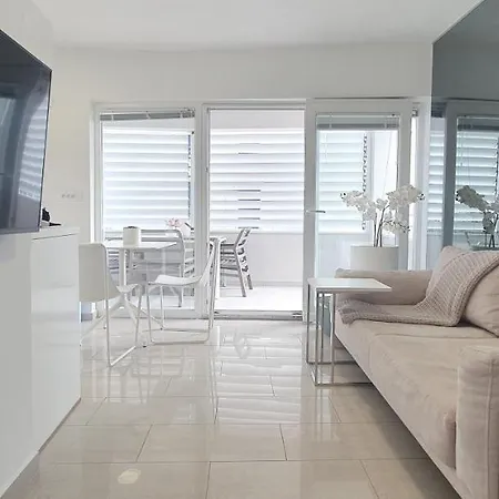 Ferienwohnung Seahouse By Jelena Bibinje Exterior foto