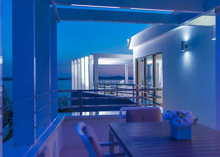 Seahouse By Jelena