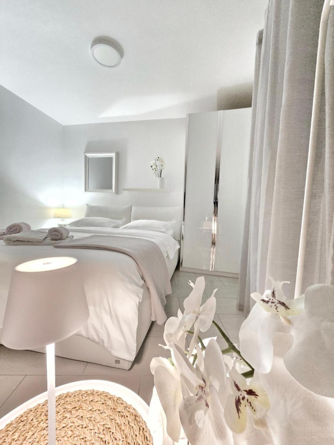 Seahouse By Jelena Apartment *