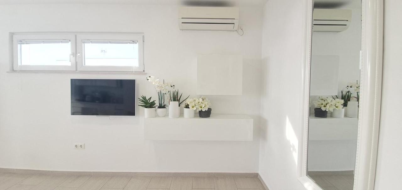 Apartment Seahouse By Jelena